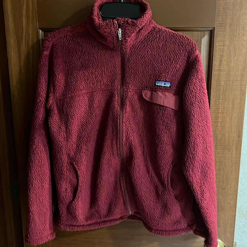 Patagonia Women’s Synchilla front Zip Deep Red Jacket, Size Large - Picture 1 of 12